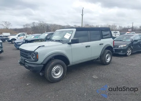 2022 Ford Bronco z USA, uszkodzony, nr VIN 1FMDE5BH9NLB39693